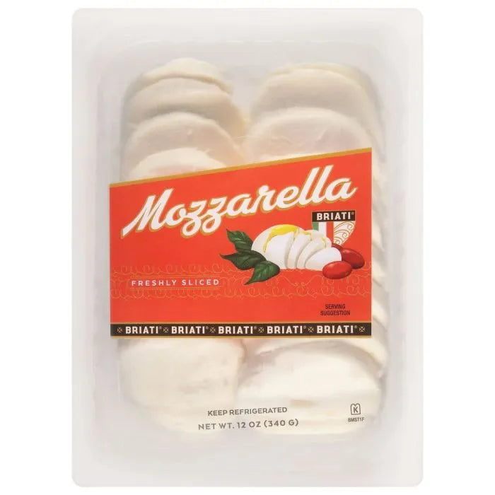Mozzarella fresca cortada en rodajas