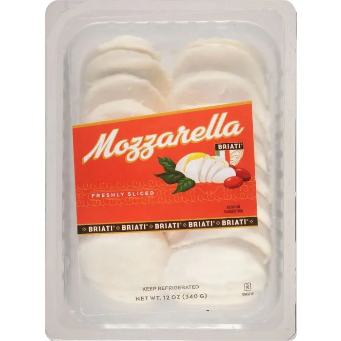 Mozzarella fresca cortada en rodajas